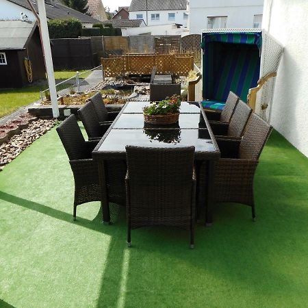 Modernes Ferienhaus Der Besonderen Art Mit Garten Lohne  Exterior photo